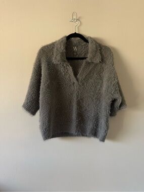 Worthington Gray Fuzzy V-Neck Short Sleeve Sweater